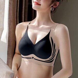 NWOT Wireless Push Up Bra